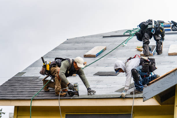 Professional Gutter Installation technician working in Seaside, OR
